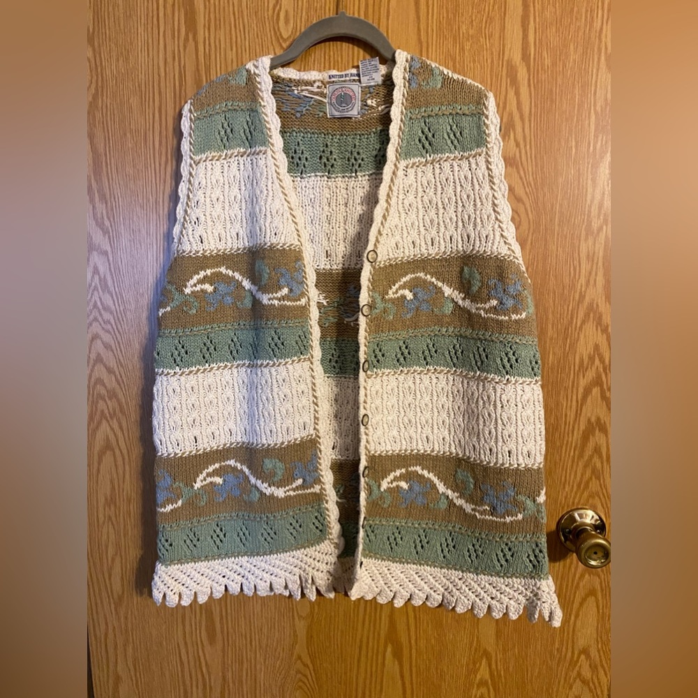 Cape Isle Knitters sweater